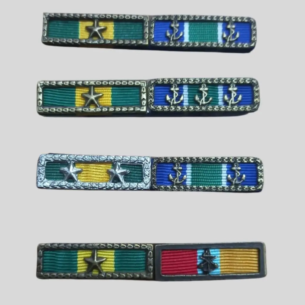 Conjunto Com 2 Barretas Militares Com Fixação Por Ímã