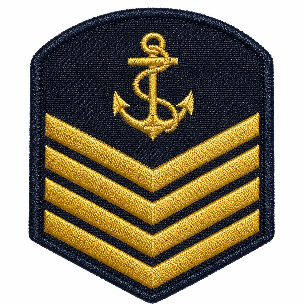 Emblema naval retangular azul marinho com âncora dourada, nó e listras em V