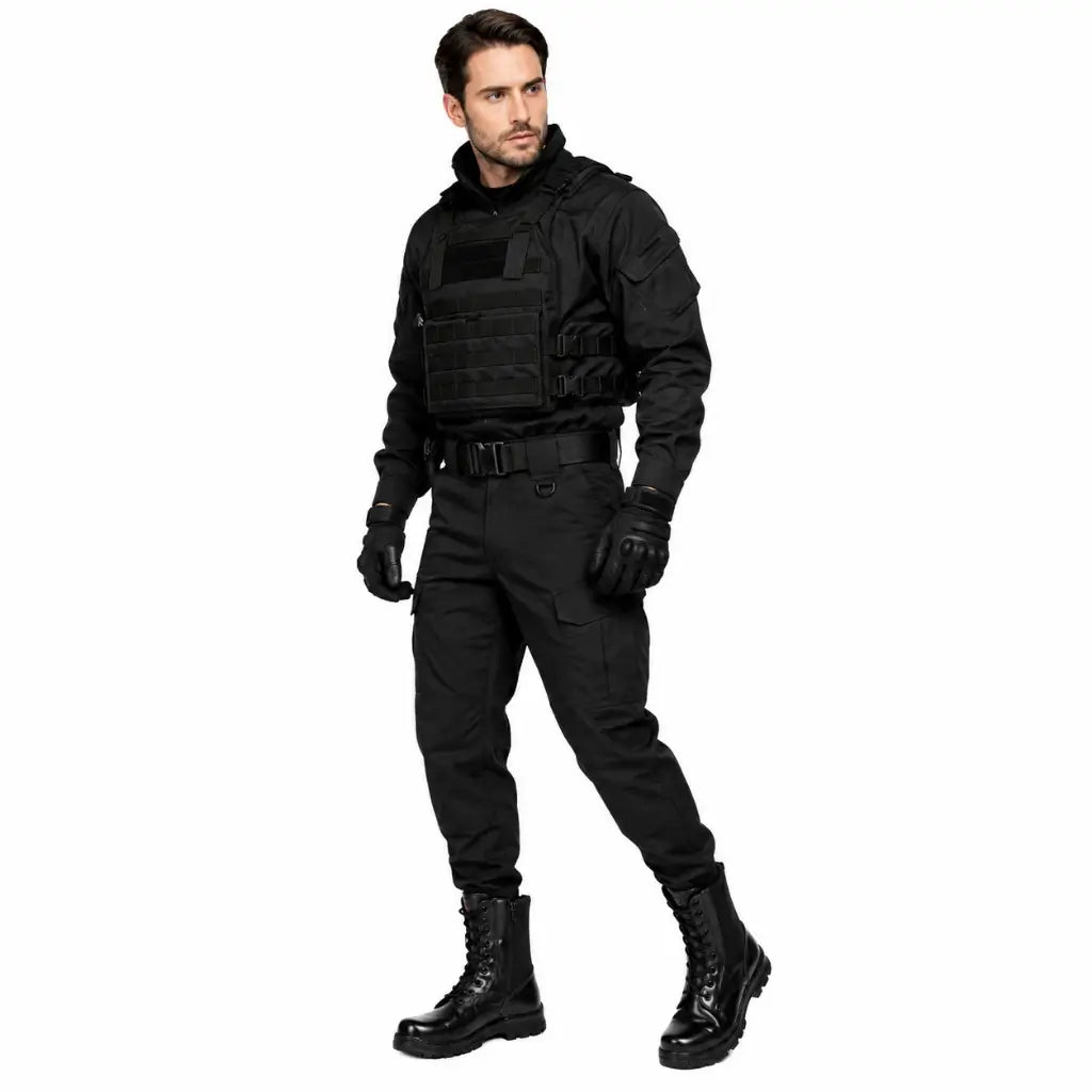 Coturno Price Troller Zíper Preto botas pretas cano alto no traje tático do homem