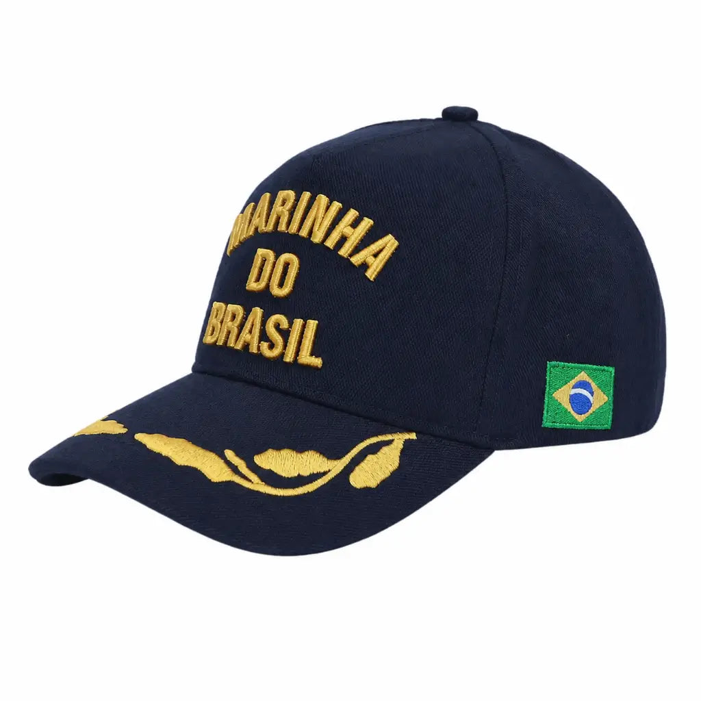 Boné azul-marinho com bordado Marinha do Brasil dourado, patch bandeira do Brasil e folhagem na aba