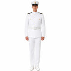 Homem em uniforme militar branco com Cinto Para Calça Branco em destaque na cintura