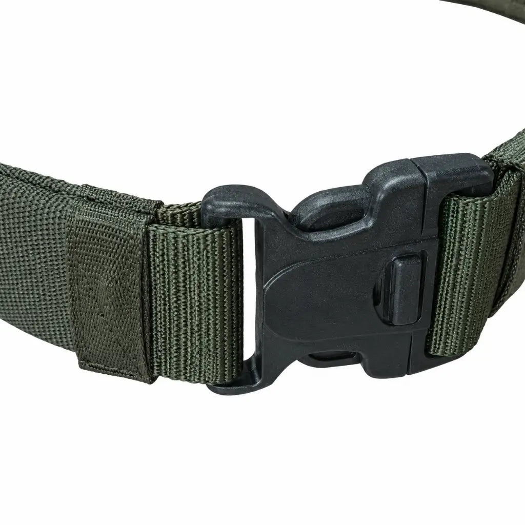 Detalhe do Cinto Tático Na Blackhawk Verde verde escuro com fivela preta