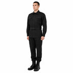 Homem com uniforme militar preto usando Cinto Para Calça Preto na cintura