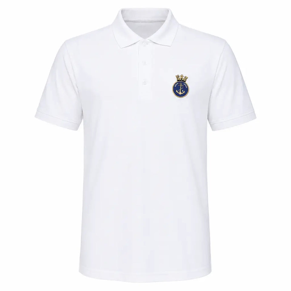 Camisa Polo Branca Bordada Marinha do Brasil emblema azul com âncora dourada e coroa na frente