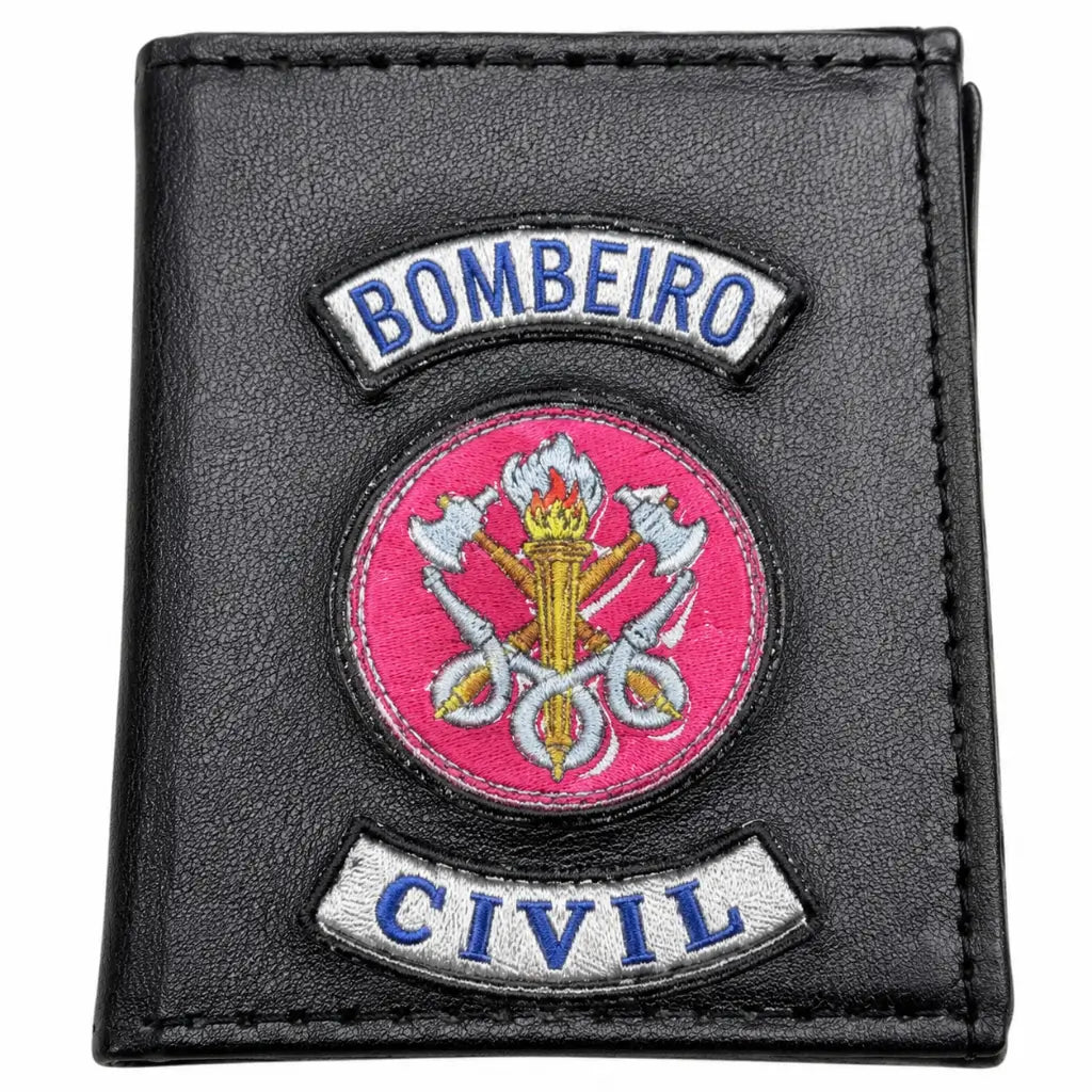 Carteira Bombeiro Civil Preta em couro preto com emblema rosa BOMBEIRO CIVIL e machadinhas