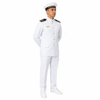 Jovem oficial naval em uniforme branco, chapéu com faixa preta MARINHA DO BRASIL