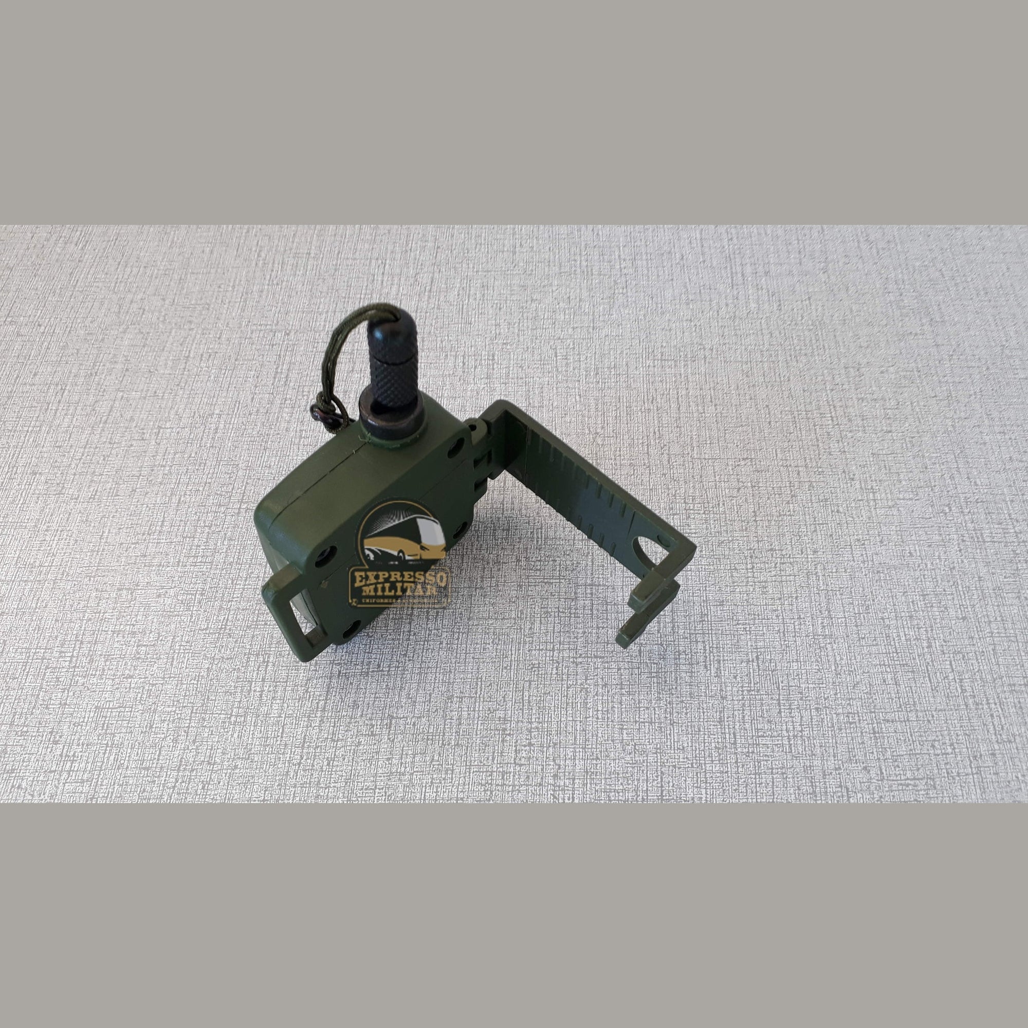 FIEL RETRÁTIL VERDE LISO - Expresso Militar