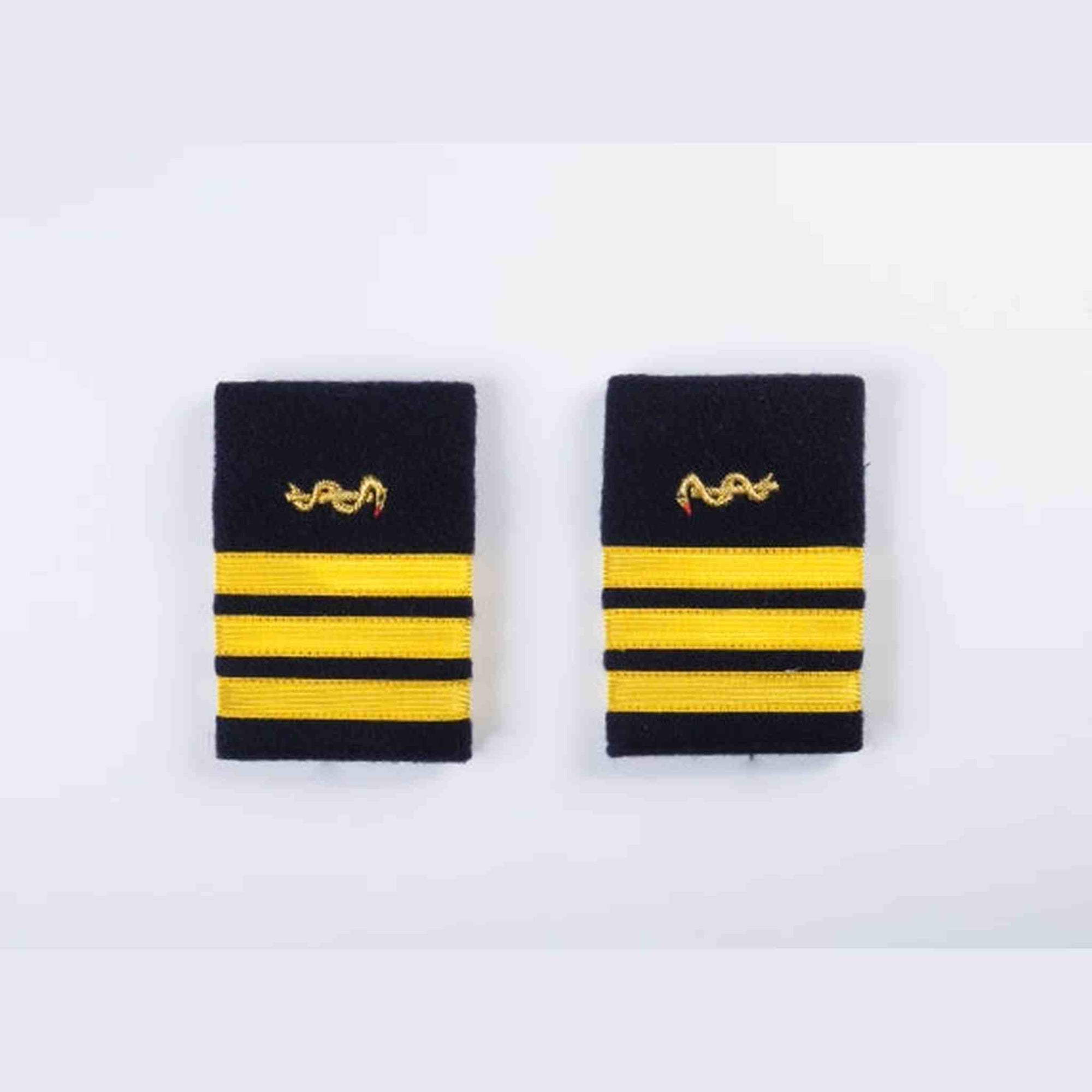 PLATINA DO AGASALHO MB CF - Expresso Militar